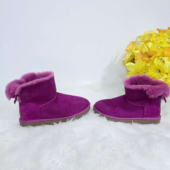 UGG Classic Vibrant Pink Suede Boots - Picture 5 of 9